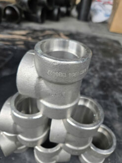 Tê hàn lồng áp lực inox 304